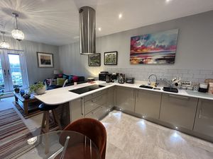 Photo 9- click for photo gallery